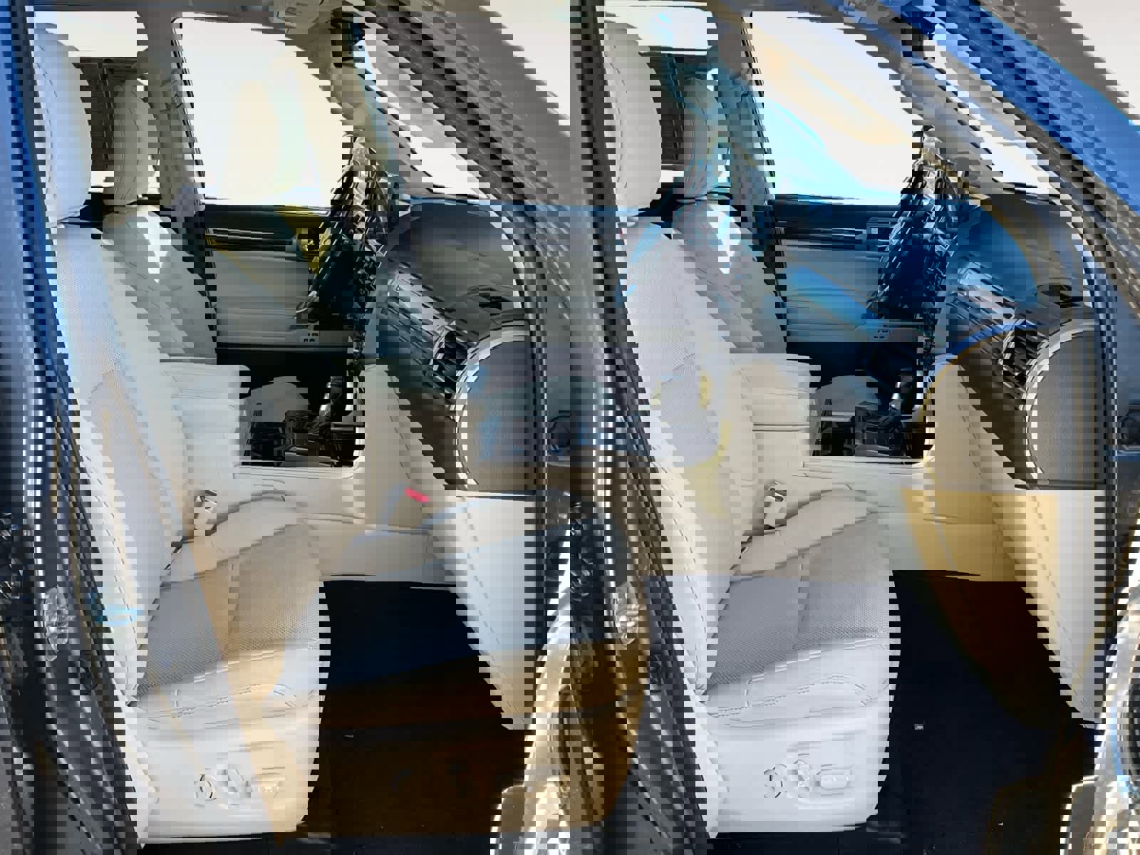 Used 2023 Lexus GX 460 Premium image 15