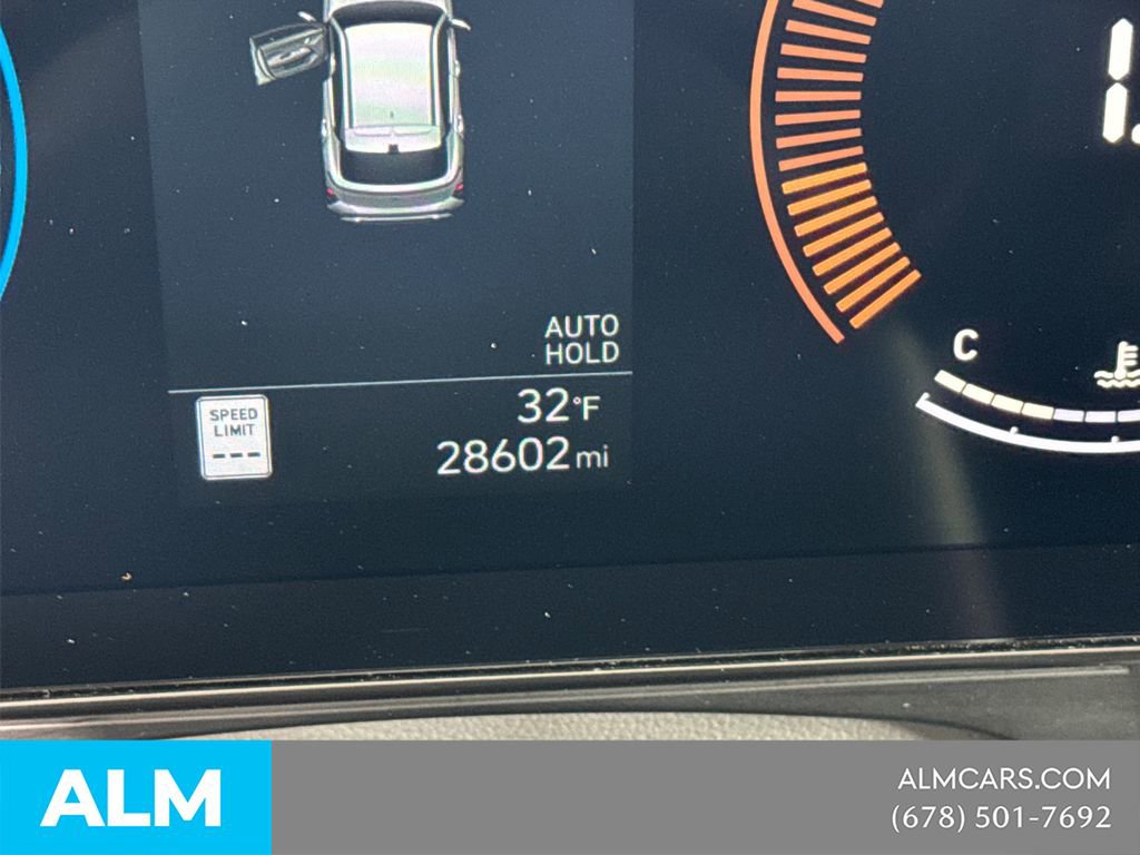Used 2025 Hyundai Kona SEL image 31