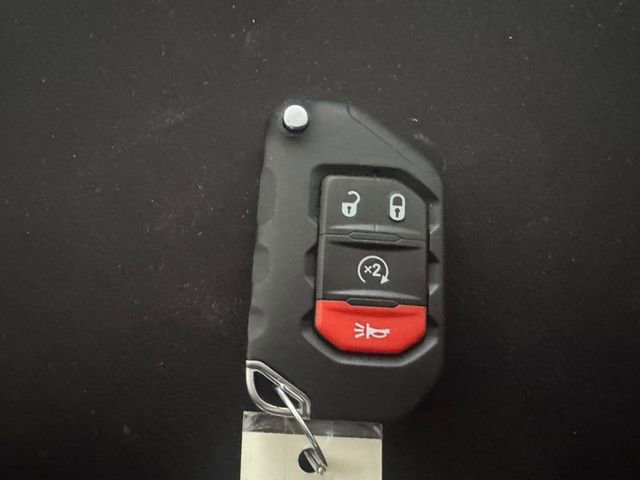 Used 2024 Jeep Wrangler Unlimited Sport AWD/4WD image 41