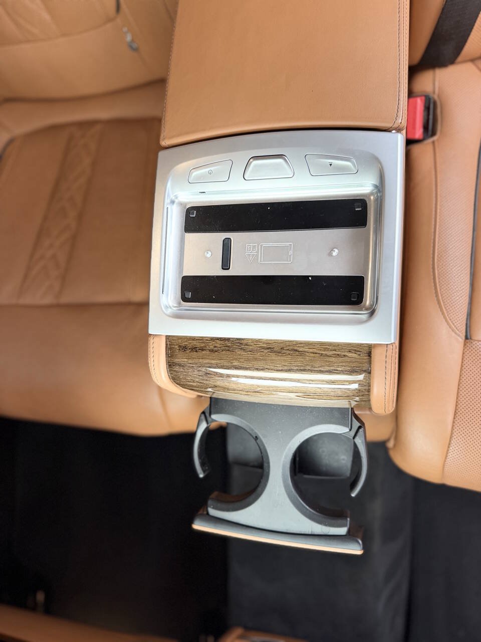 Used 2019 BMW 740i xDrive w/ Executive Package AWD/4WD image 25