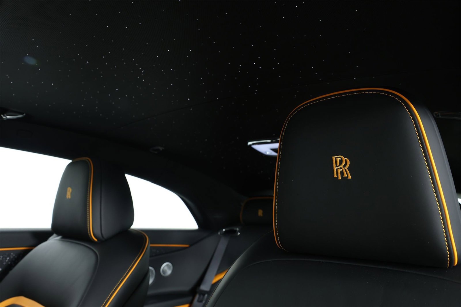 New 2025 Rolls-Royce Spectre w/ Spectre Launch Package image 32