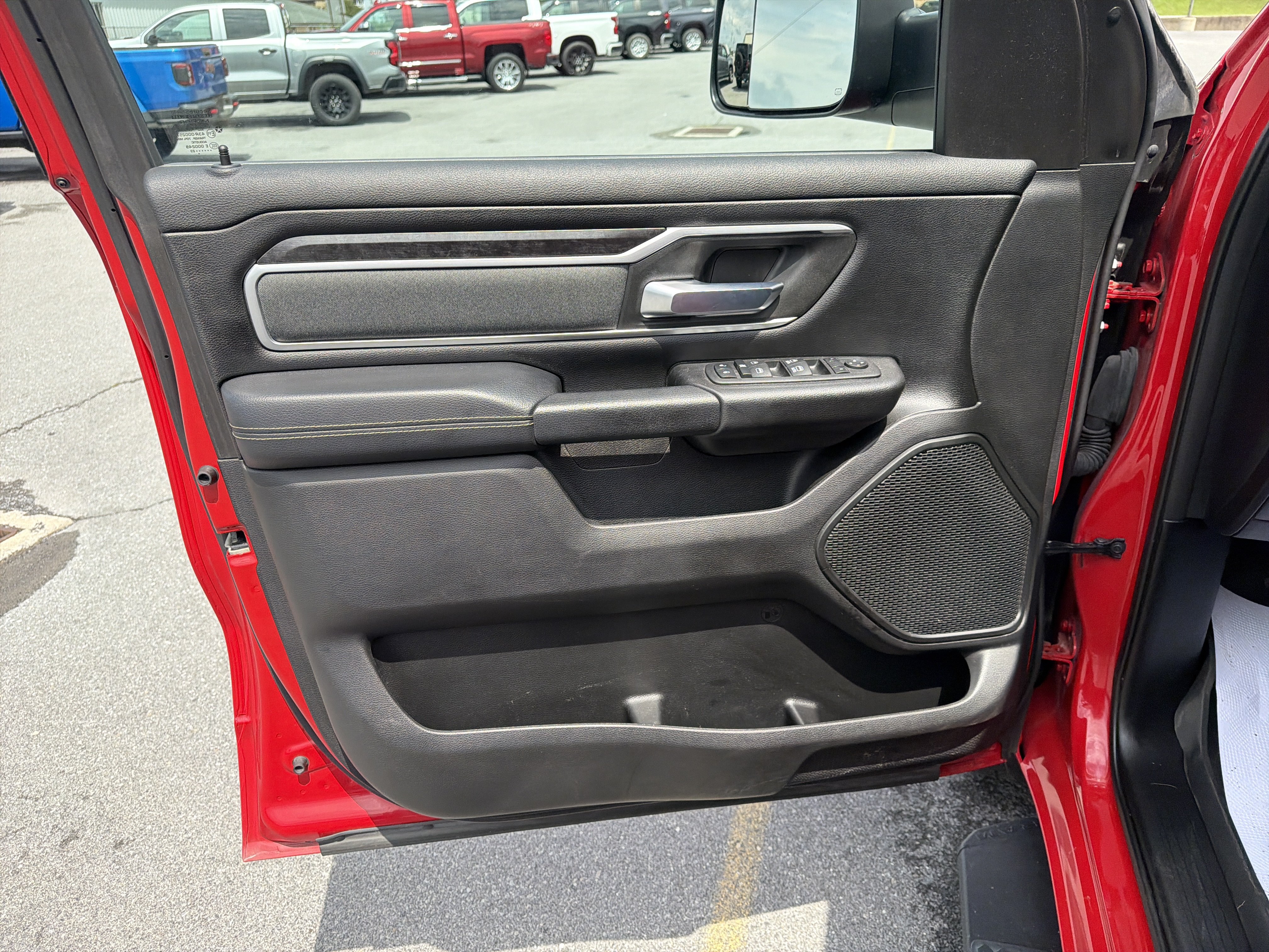 Used 2023 RAM 1500 Big Horn AWD/4WD image 18