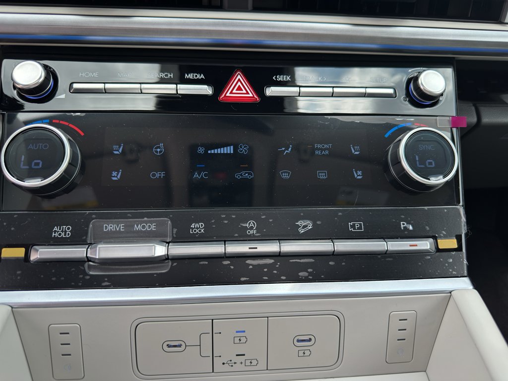 New 2026 Hyundai Santa Fe Limited AWD/4WD image 23