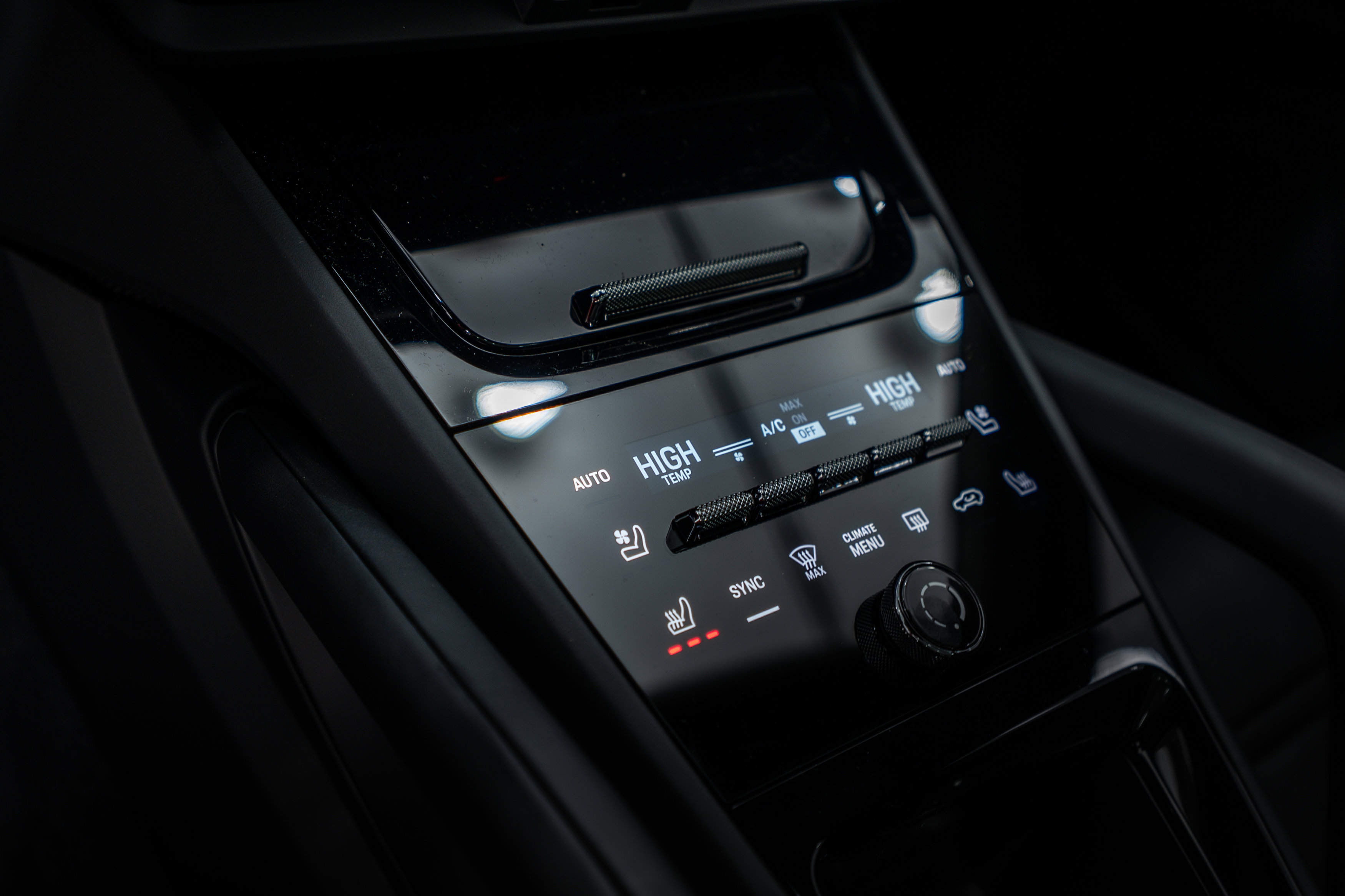 New 2026 Porsche Cayenne GTS image 16