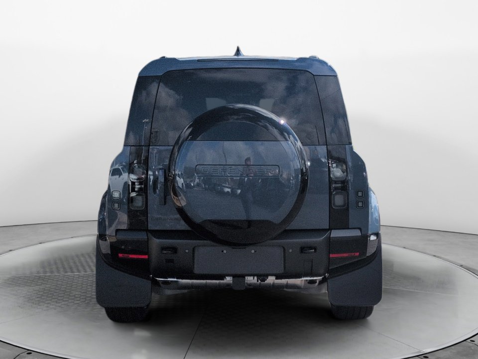 New 2026 Land Rover Defender 110 X-Dynamic SE AWD/4WD image 6
