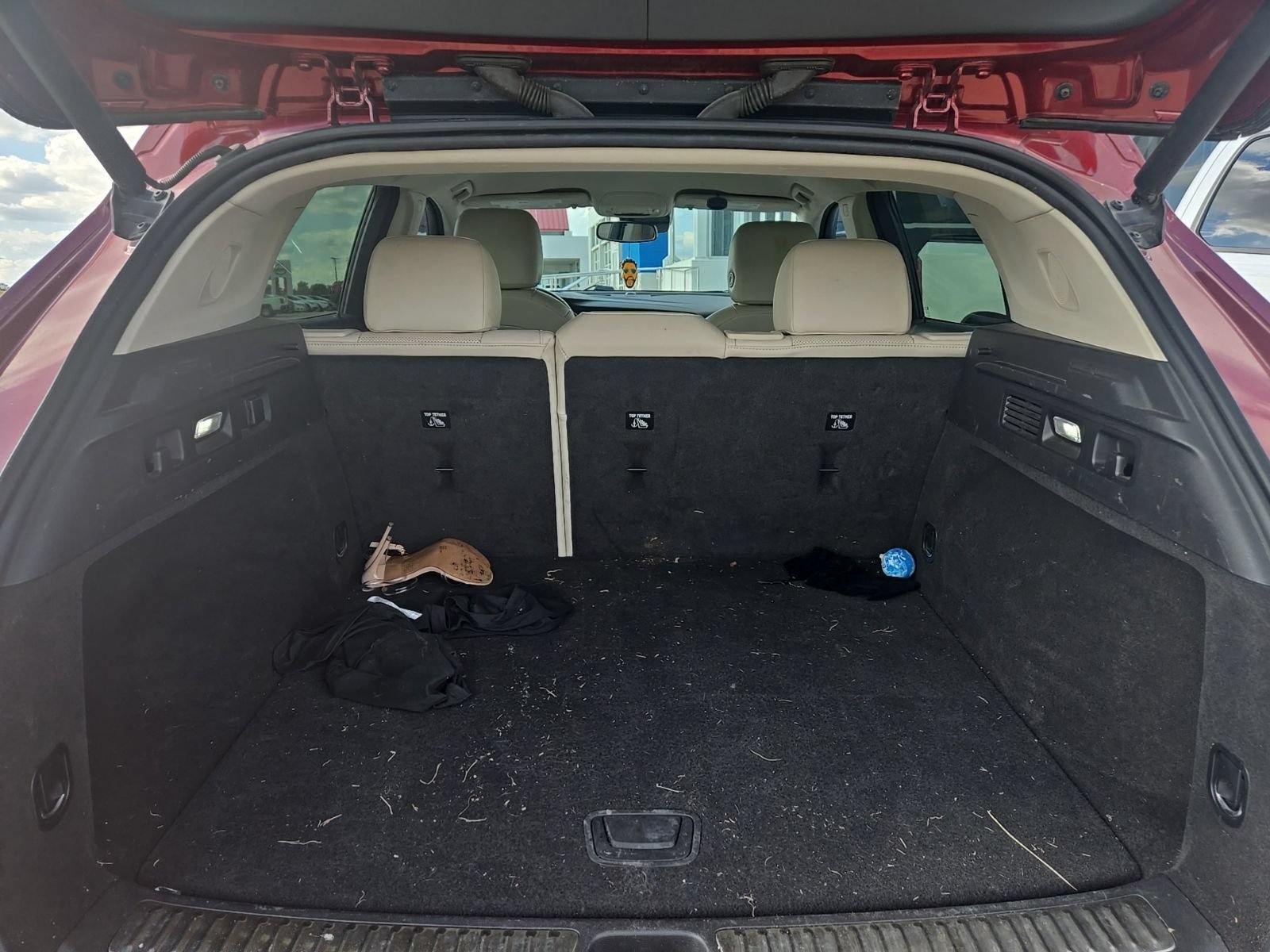 Used 2021 Buick Envision Essence FWD image 11