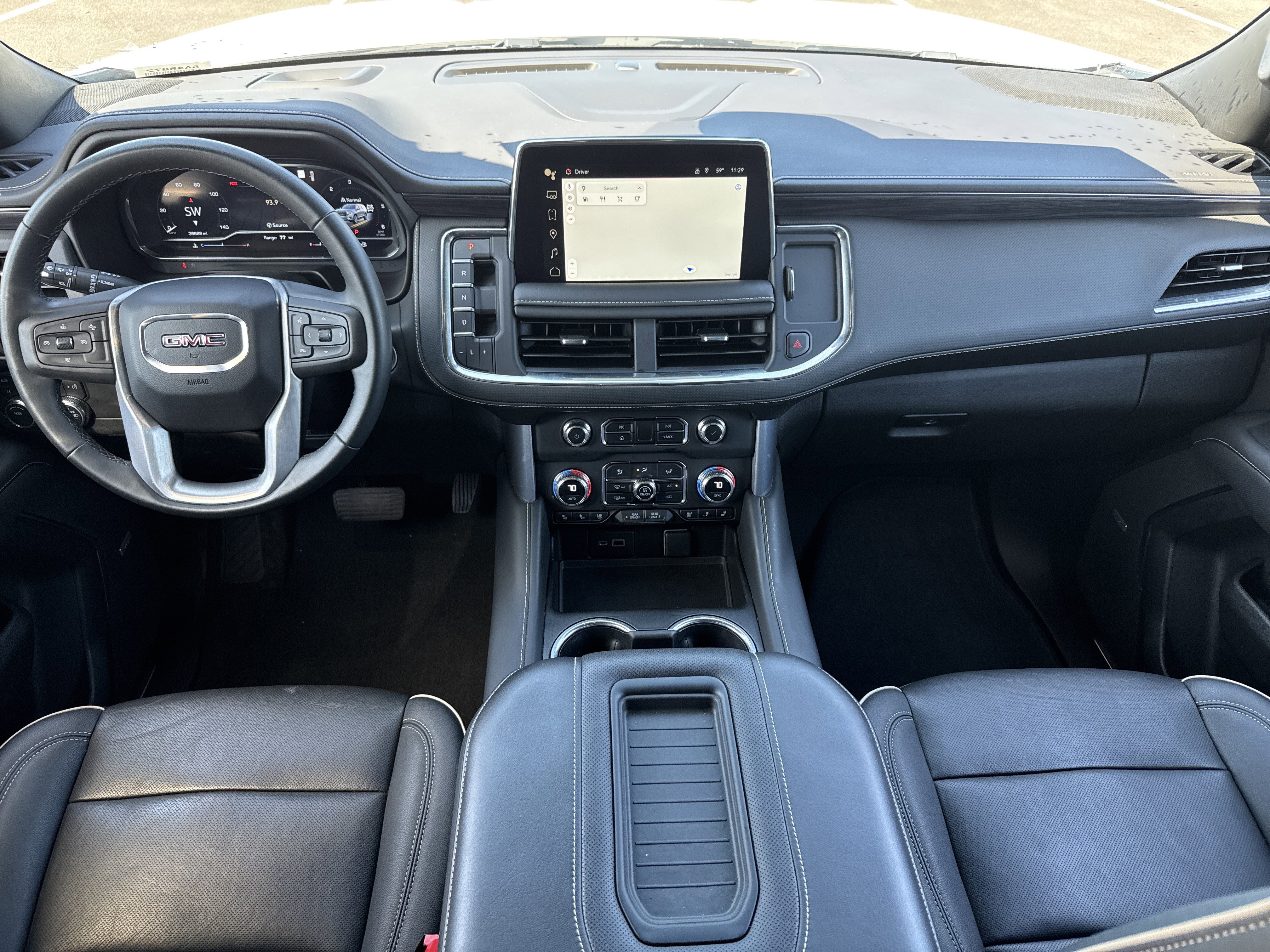 Used 2023 GMC Yukon SLT image 28