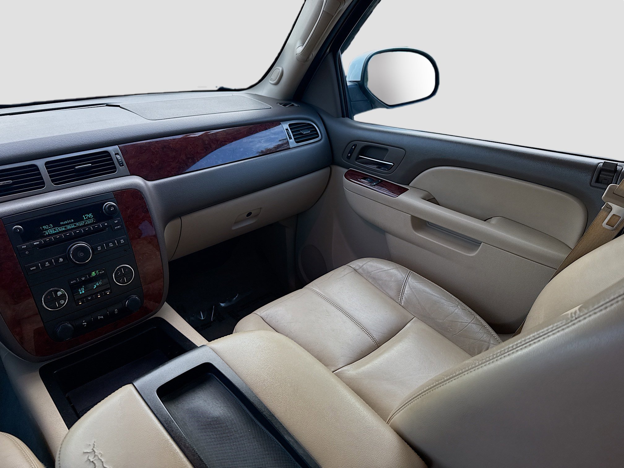 Used 2014 Chevrolet Tahoe LT image 21