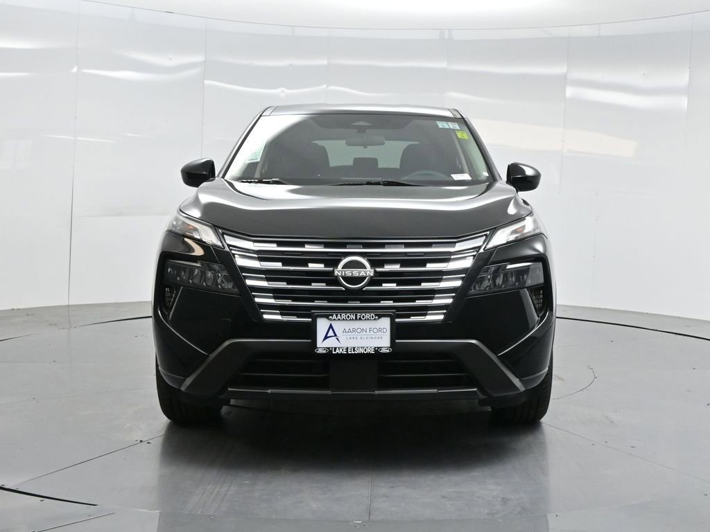 Used 2024 Nissan Rogue SV image 34