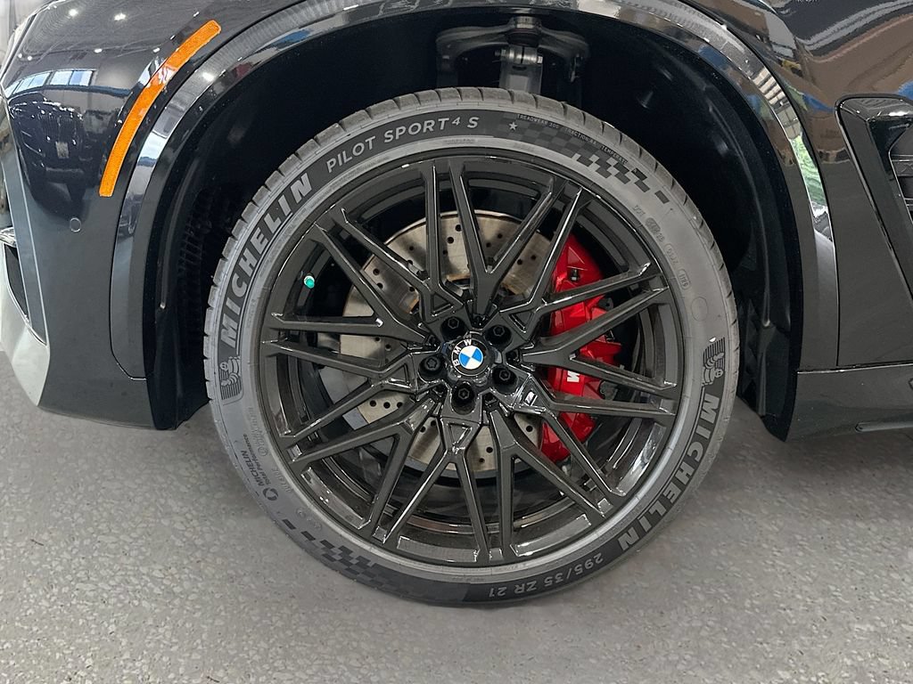 New 2026 BMW X5 M Competition w/ Executive Package AWD/4WD image 33