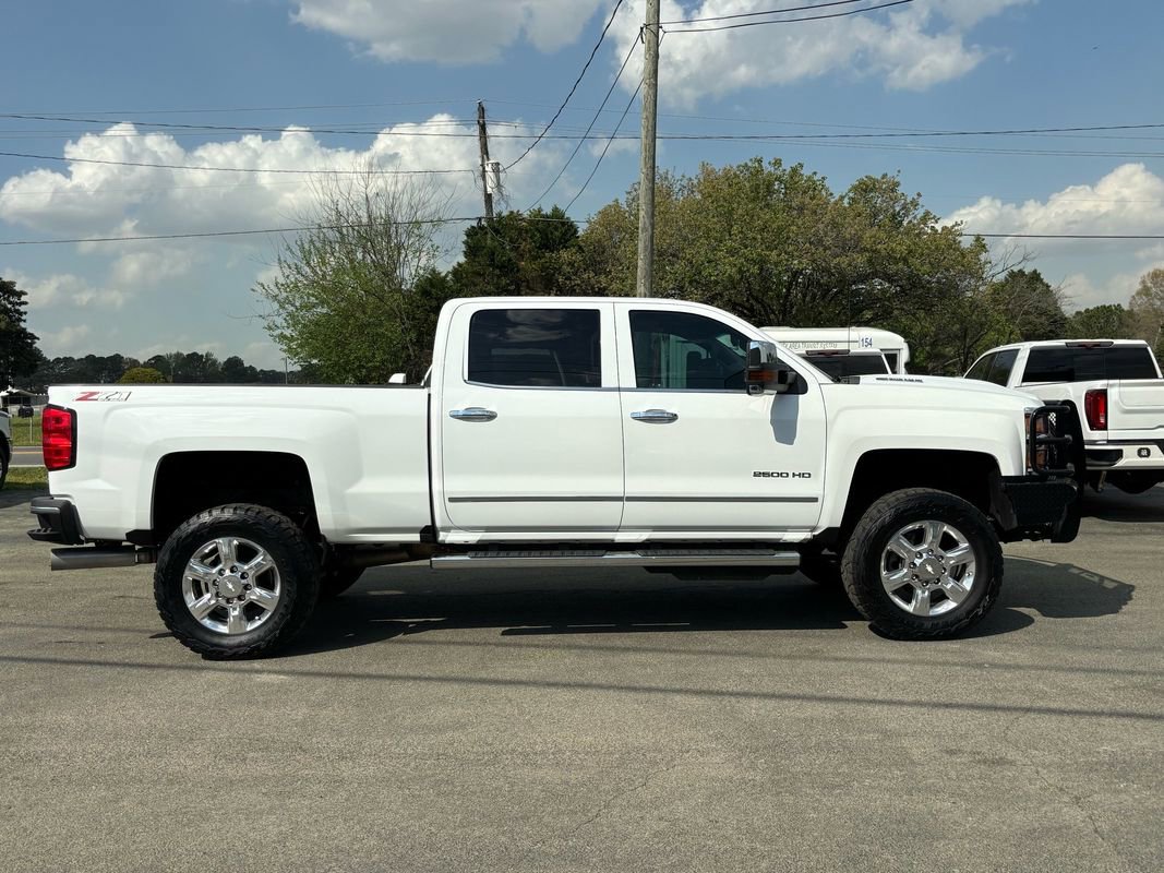 Used 2019 Chevrolet Silverado 2500 LTZ w/ Duramax Plus Package image 3