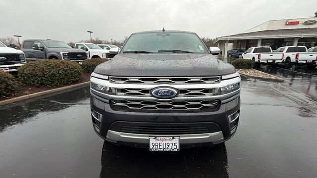 Used 2024 Ford Expedition Platinum image 8
