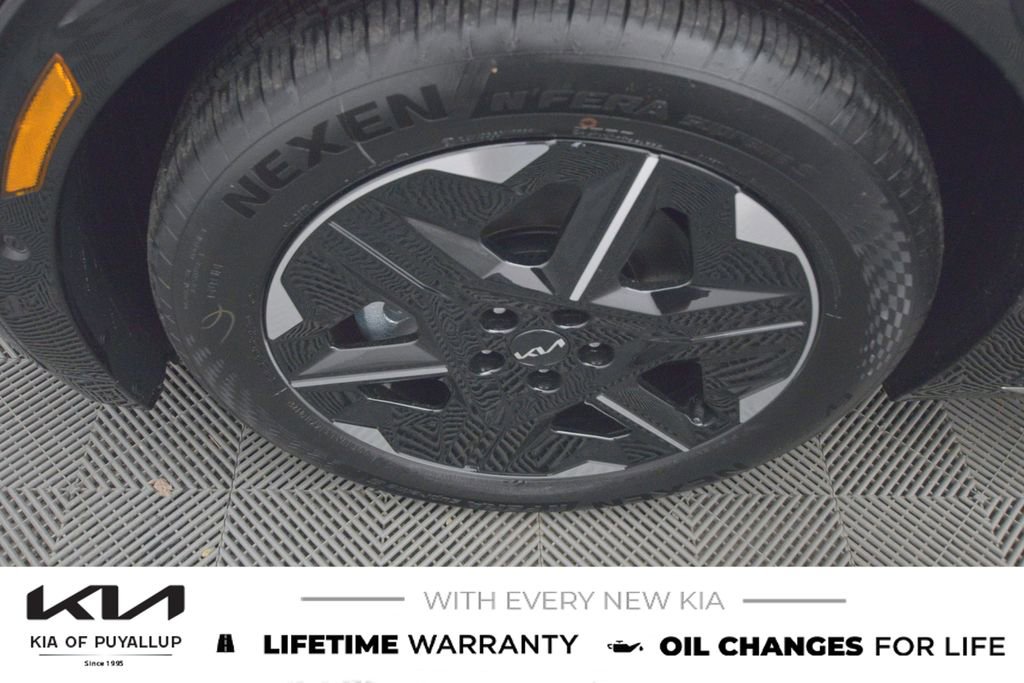 New 2025 Kia EV6 Wind image 21