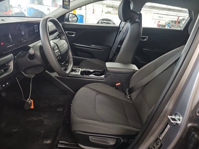 Used 2026 Kia K4 FWD image 9