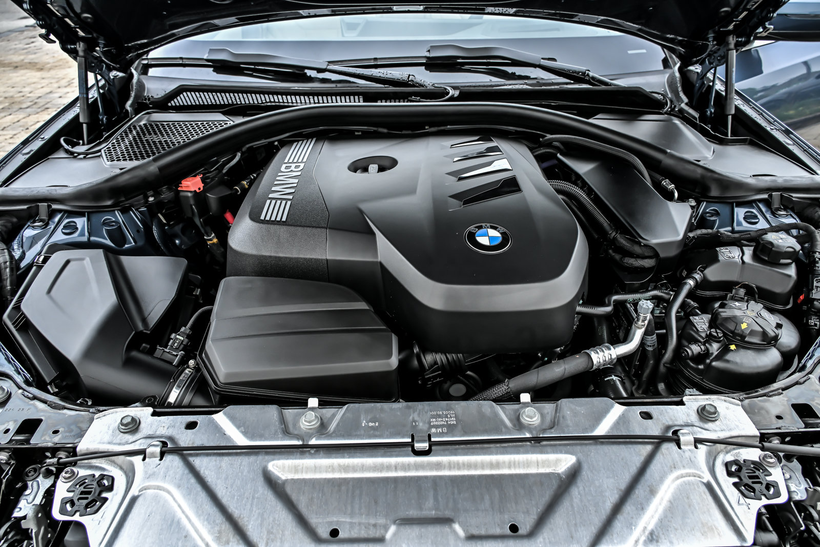 Used 2026 BMW 330i xDrive Sedan AWD/4WD image 15