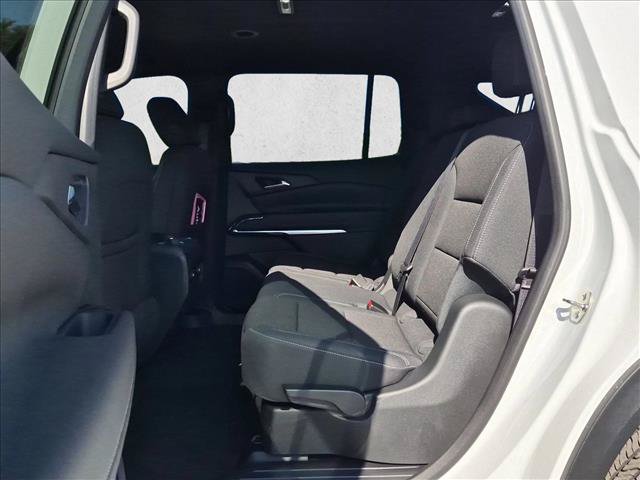 New 2026 Chevrolet Traverse LT w/ Driver Confidence Package AWD/4WD image 15