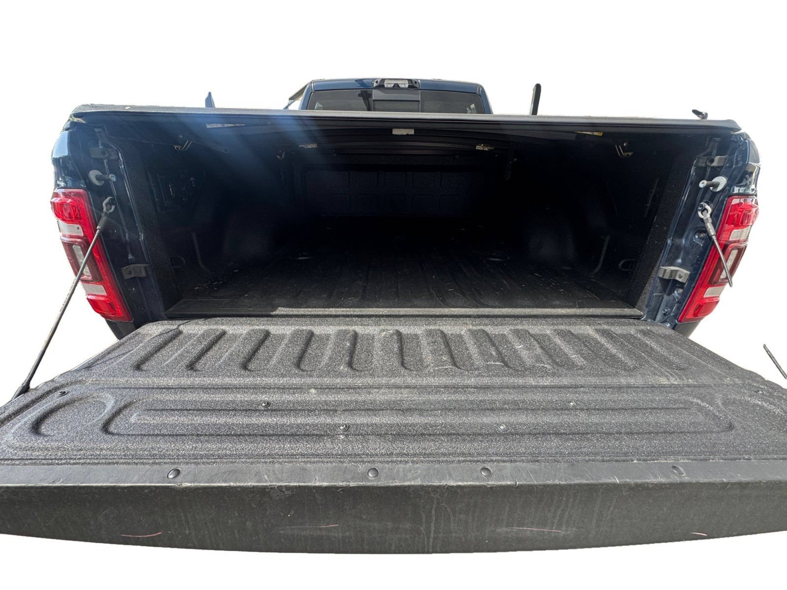Used 2023 RAM 2500 Limited AWD/4WD image 19