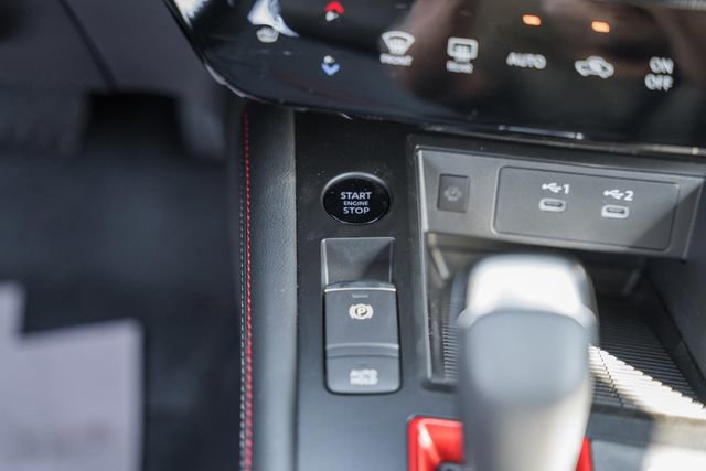 New 2026 Nissan Kicks SR w/ Cold Weather Package image 27