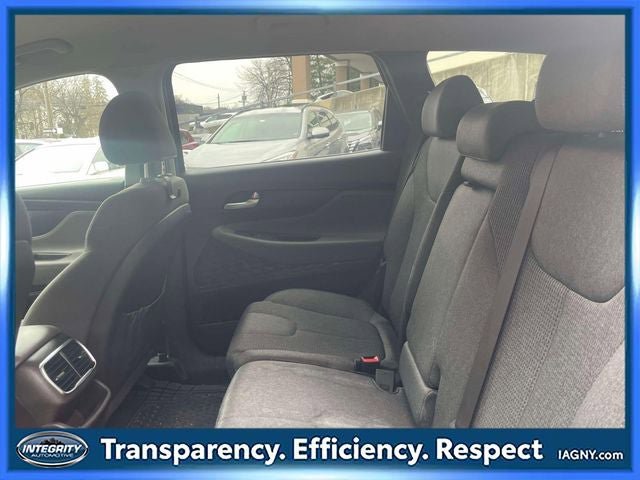 Used 2019 Hyundai Santa Fe SE image 11