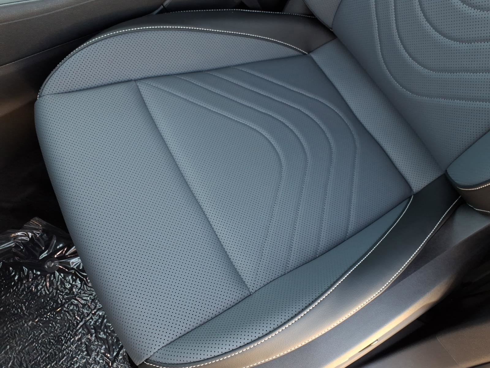 New 2026 Volkswagen Tiguan SE R-Line image 14