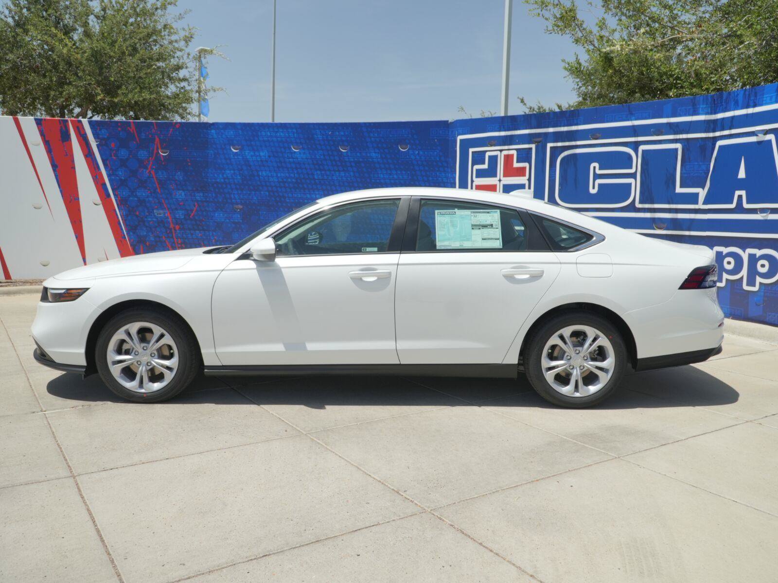 New 2026 Honda Accord LX image 10