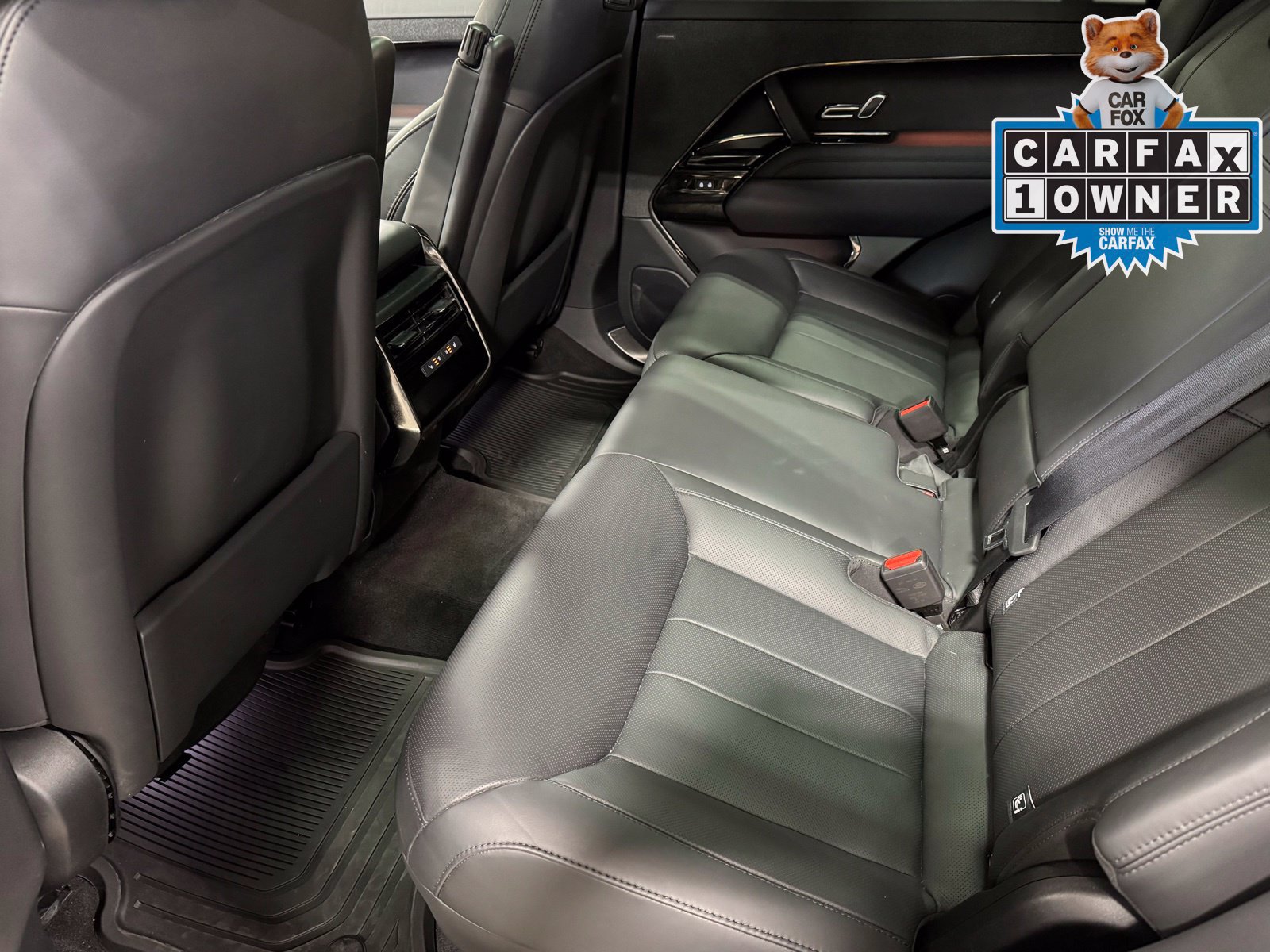 Used 2024 Land Rover Range Rover Sport SE AWD/4WD image 38