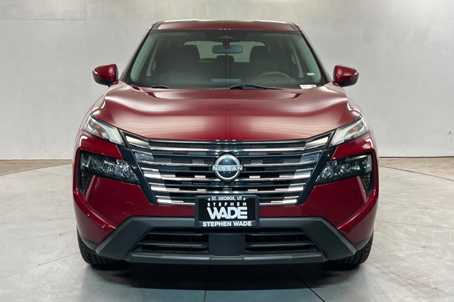 Used 2024 Nissan Rogue SV AWD/4WD image 8