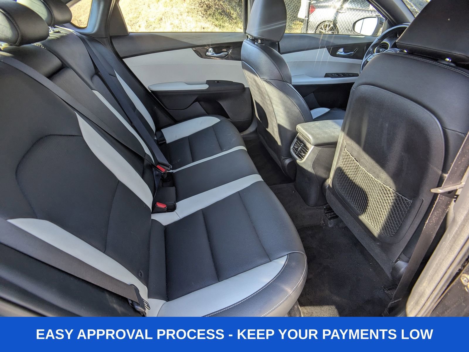 Used 2020 Kia Forte EX image 16