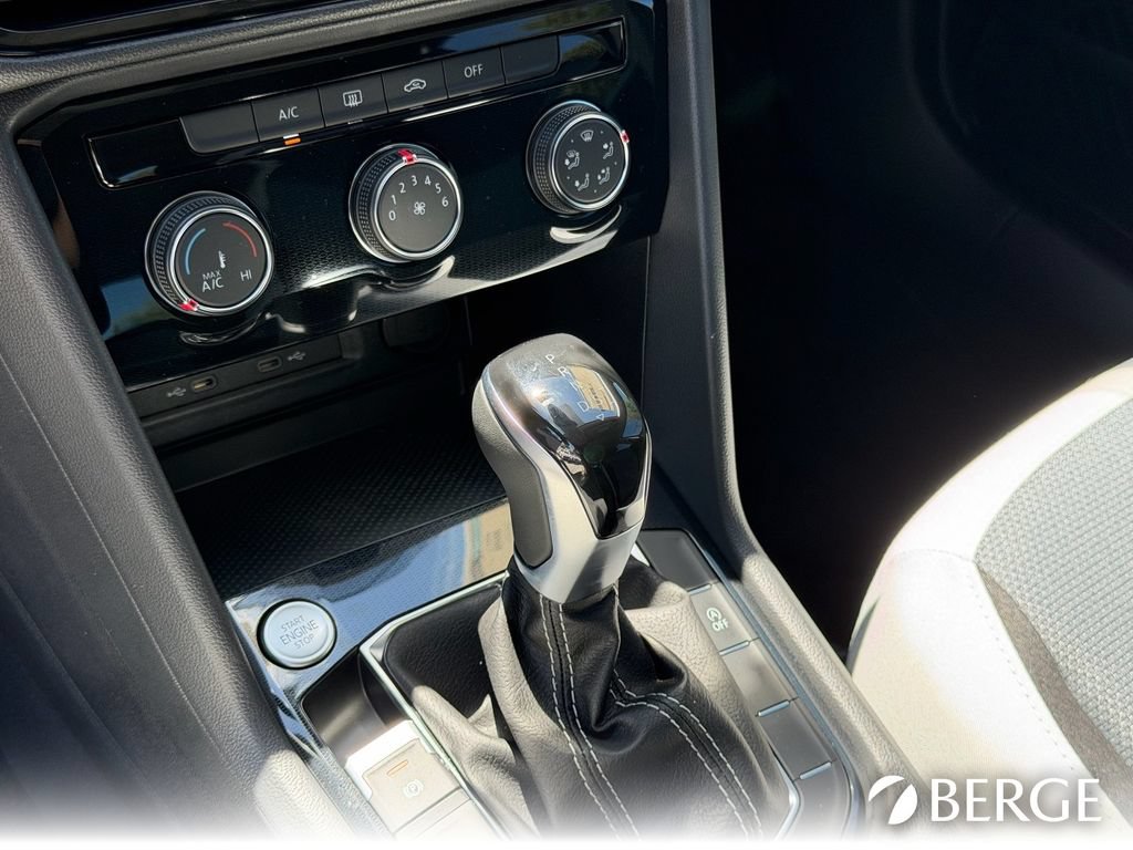 New 2026 Volkswagen Taos S FWD image 21