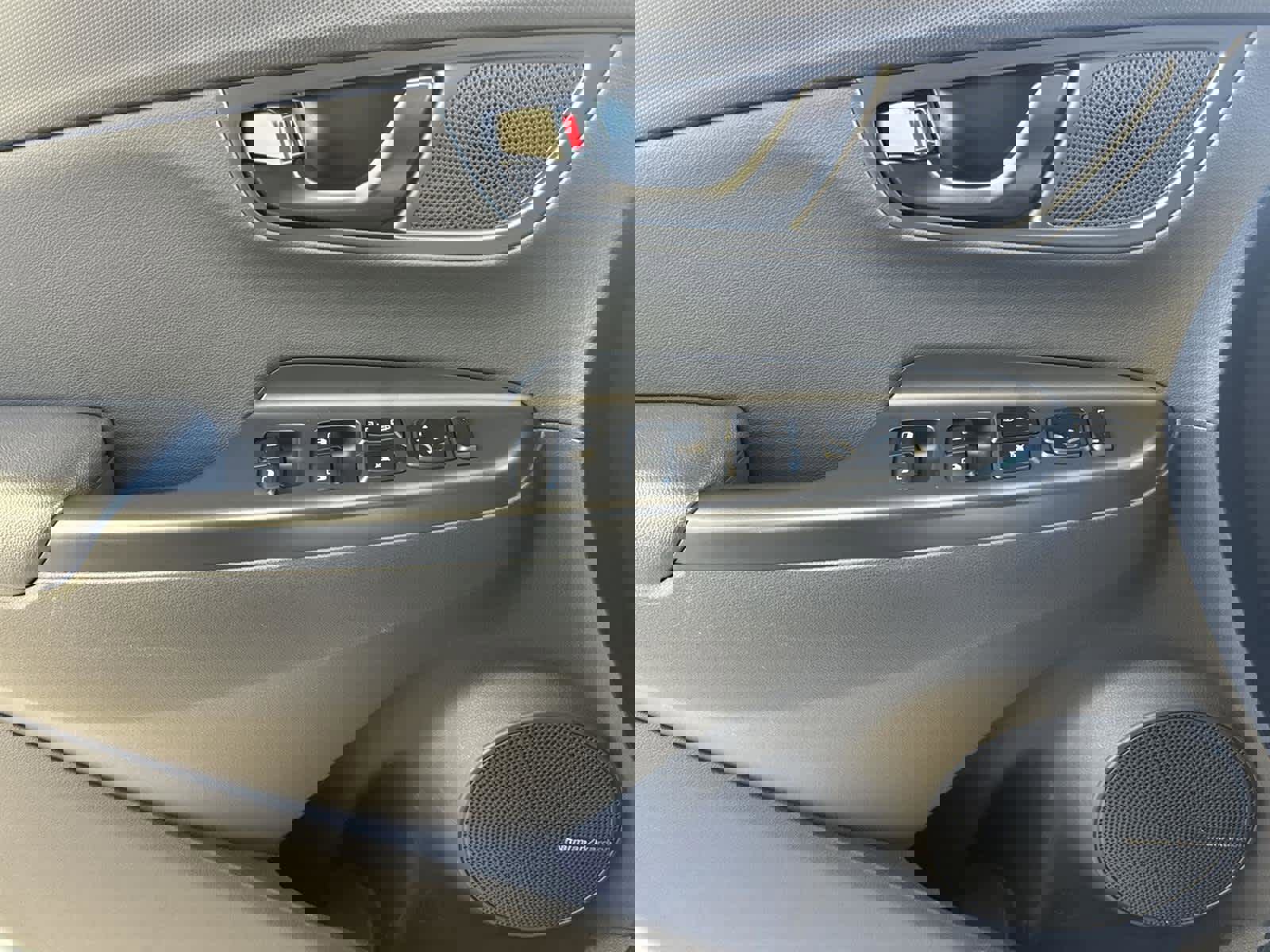 Used 2022 Hyundai Kona N image 23