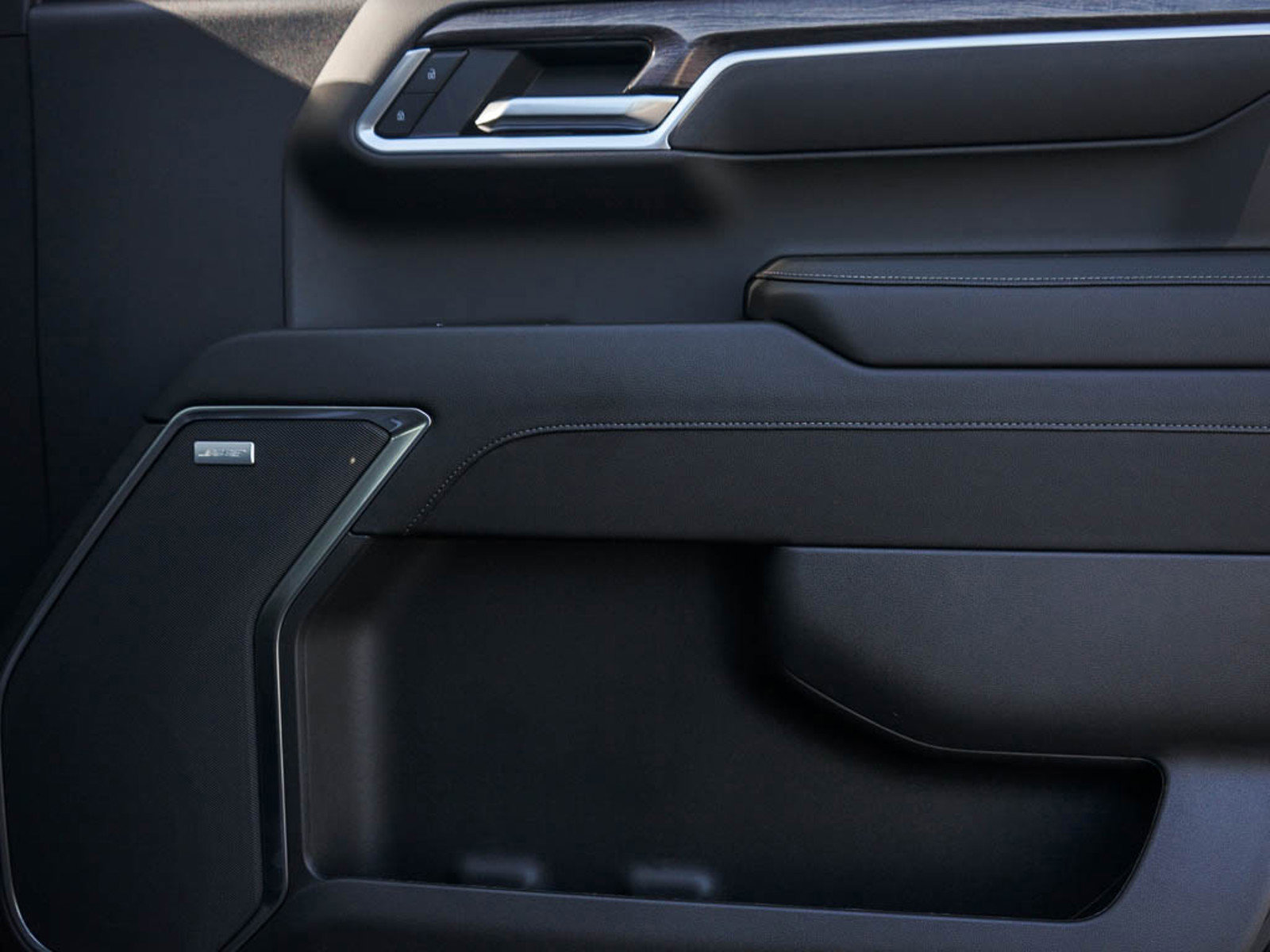 New 2025 Chevrolet Silverado 1500 LTZ image 8