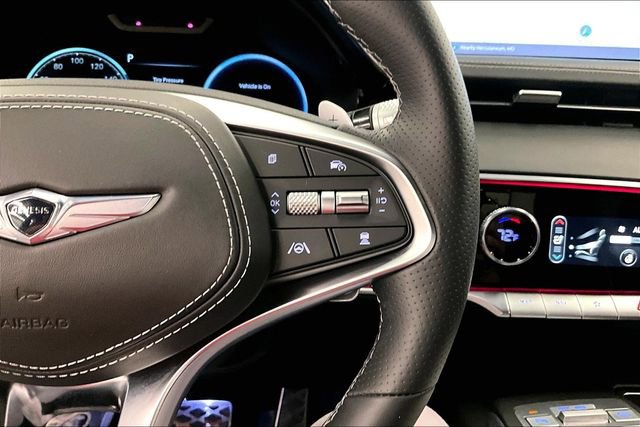 Used 2023 Genesis GV70 2.5T w/ Sport Prestige Package image 26