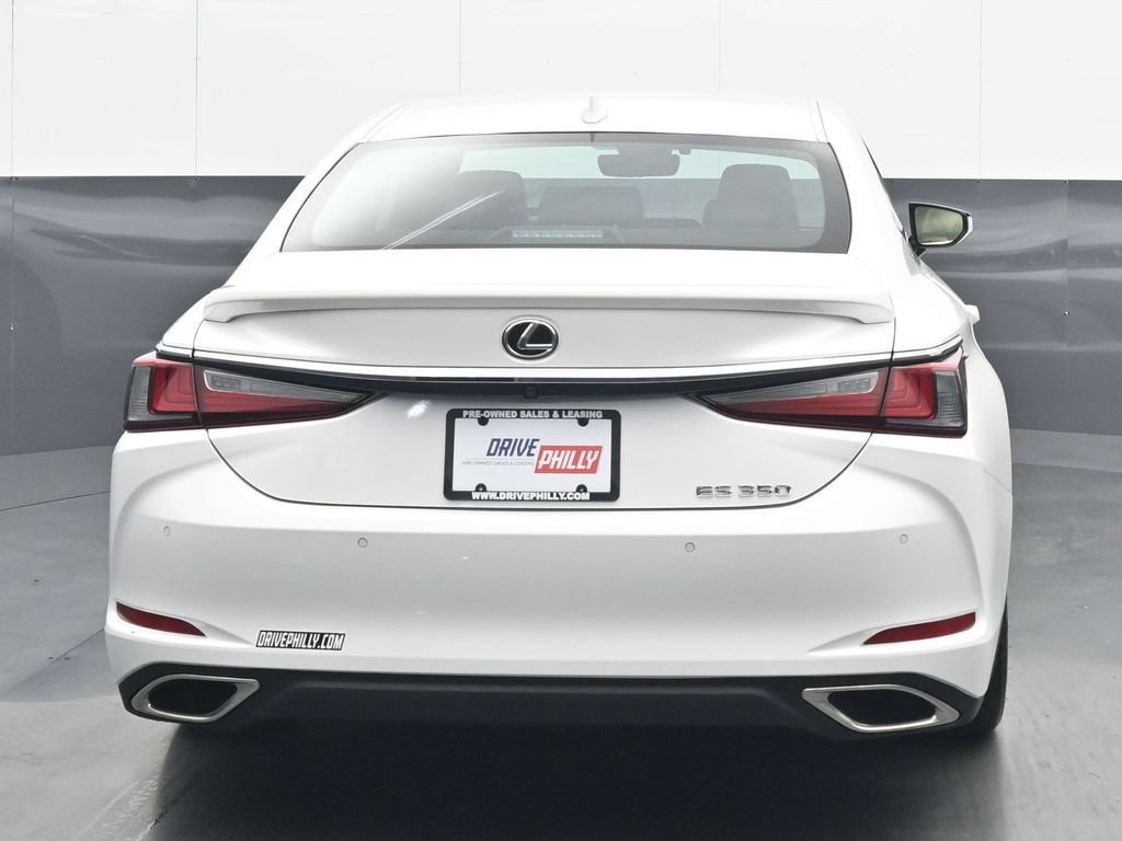 Used 2023 Lexus ES 350 w/ Premium Package FWD image 5