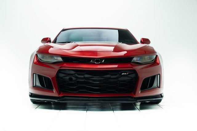 Used 2017 Chevrolet Camaro ZL1 RWD image 6