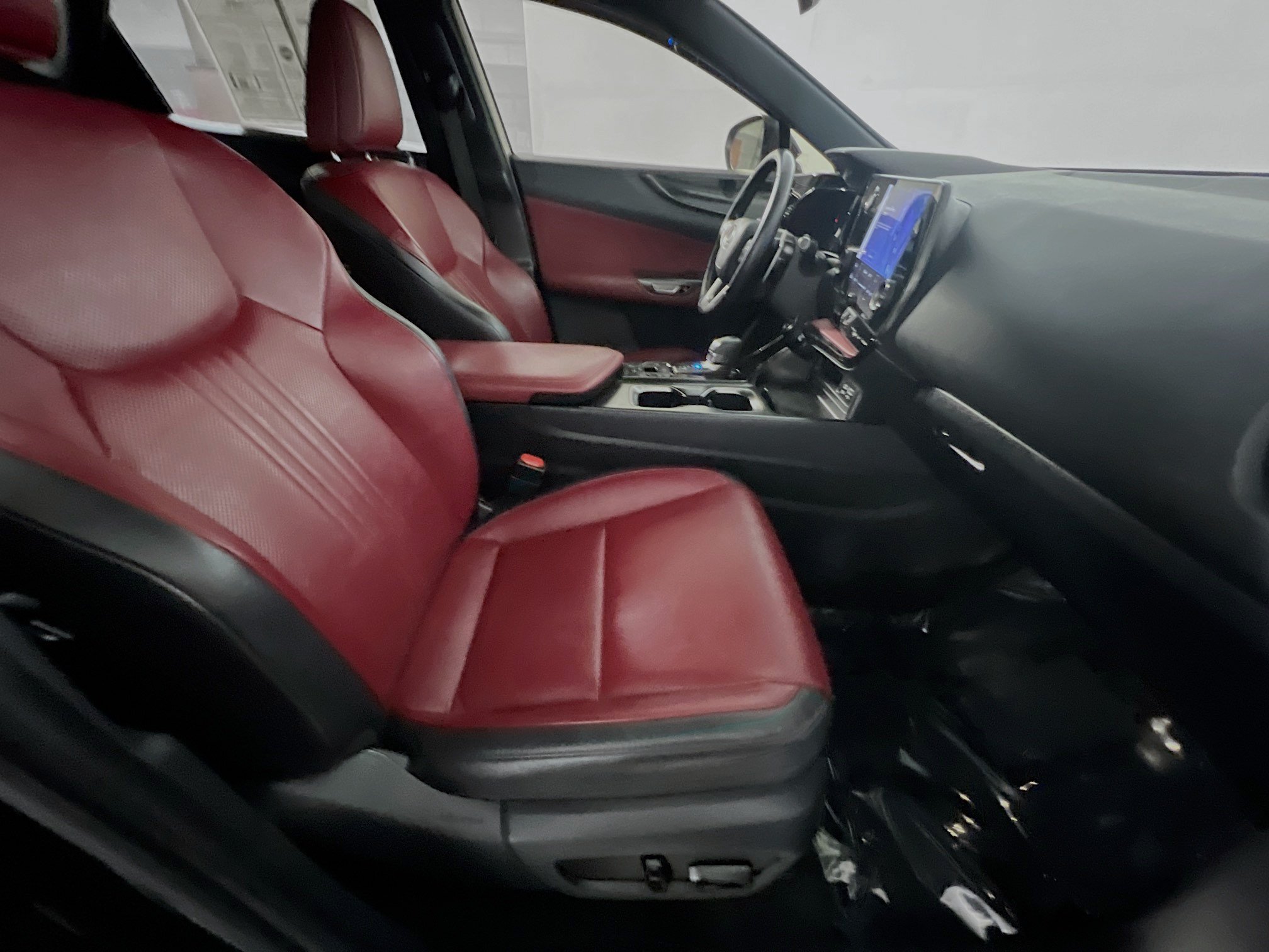 Used 2022 Lexus NX 250 FWD w/ Towing Package (2000 Lbs) image 31