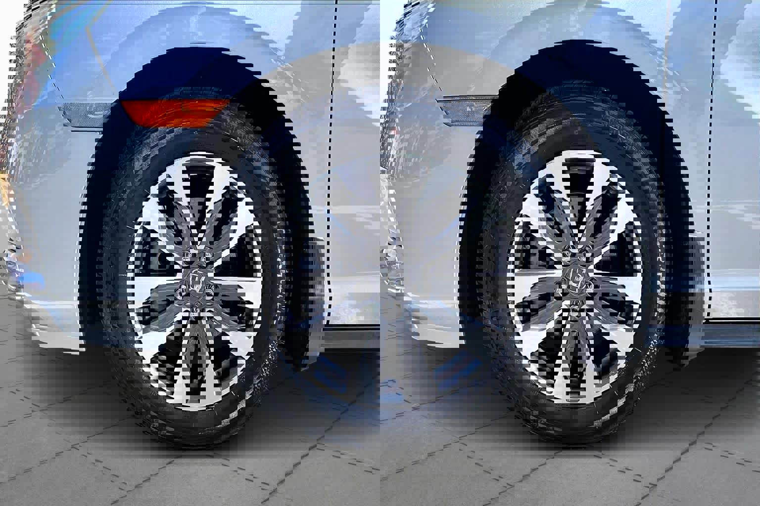 Used 2022 Honda Odyssey EX-L image 11