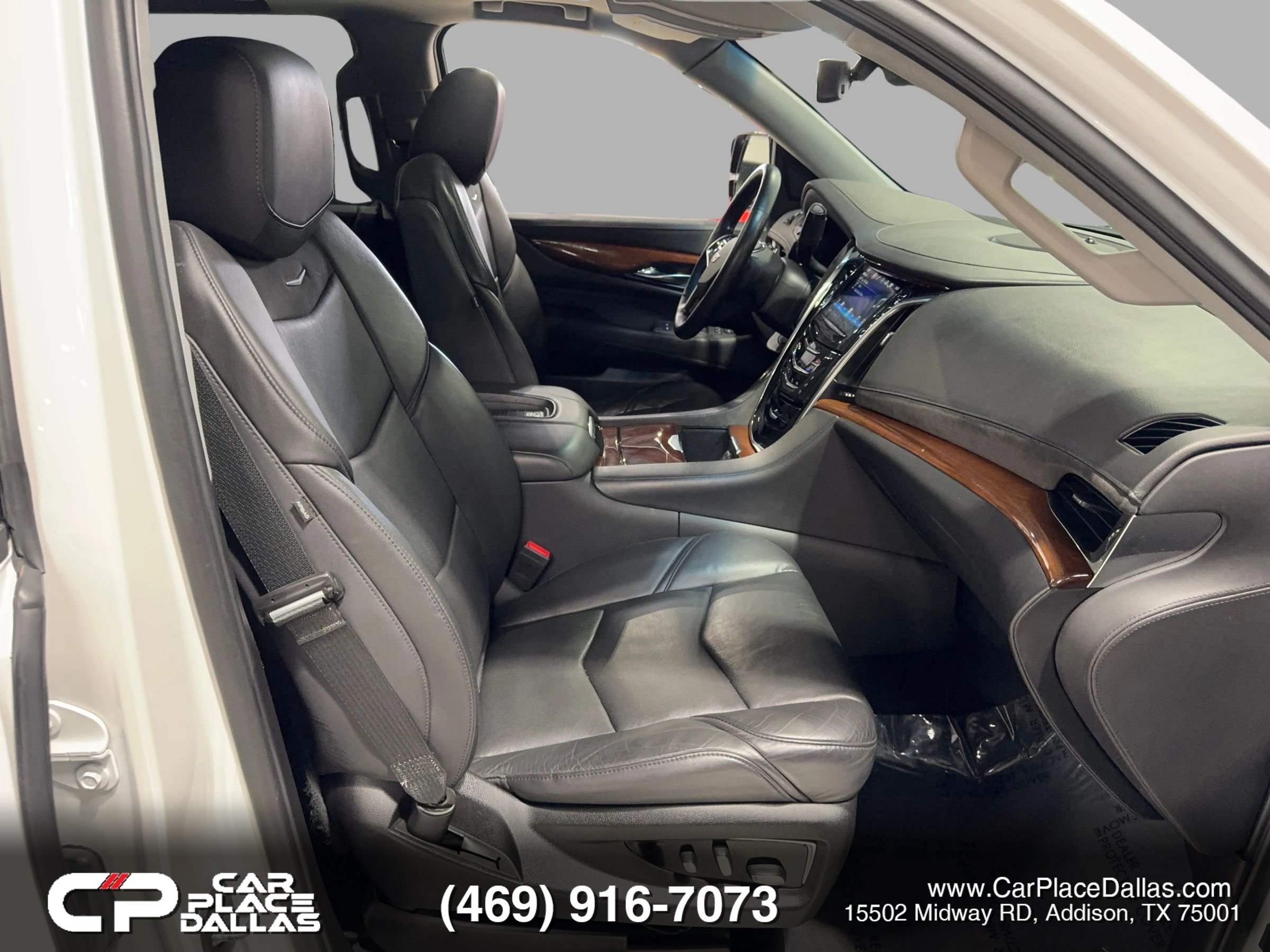 Used 2019 Cadillac Escalade Luxury RWD image 27