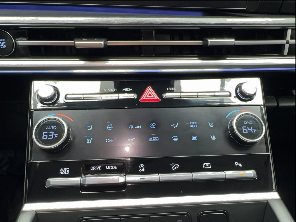 Used 2025 Hyundai Santa Fe Limited FWD image 53