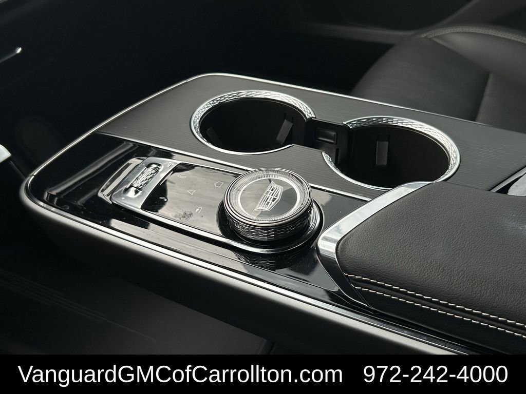 Used 2024 Cadillac Lyriq Luxury image 23