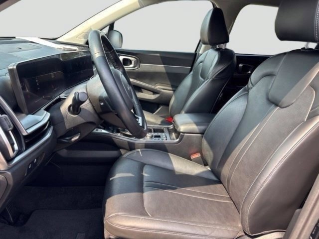 Used 2025 Kia Sorento X-Line EX AWD/4WD image 9