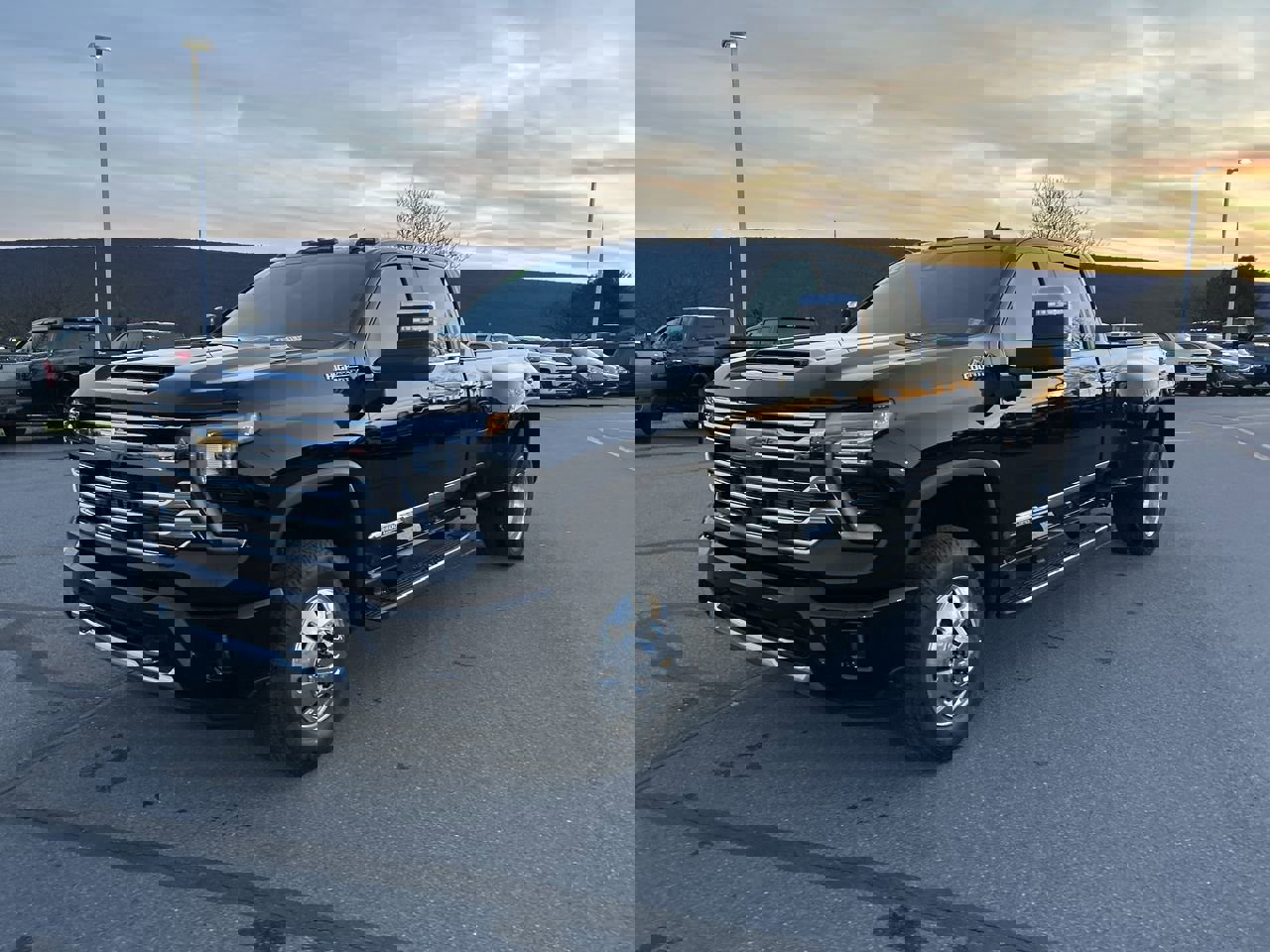 New 2026 Chevrolet Silverado 3500 High Country w/ Technology Package video 3