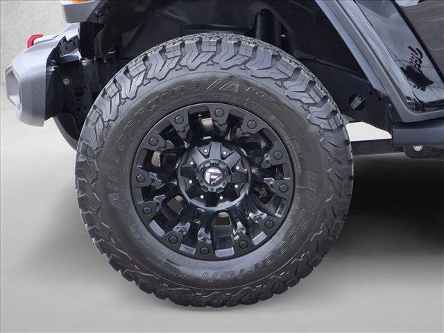 Used 2021 Jeep Wrangler Unlimited Rubicon w/ Xtreme Recon 35" Tire Package AWD/4WD image 24