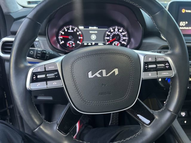 Used 2022 Kia Telluride SX w/ SX Prestige Package image 10