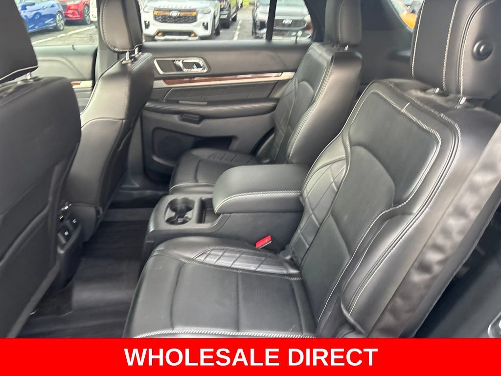 Used 2018 Ford Explorer Platinum AWD/4WD image 25