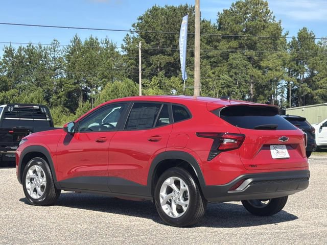 New 2026 Chevrolet Trax LS w/ LS Convenience Package FWD image 10