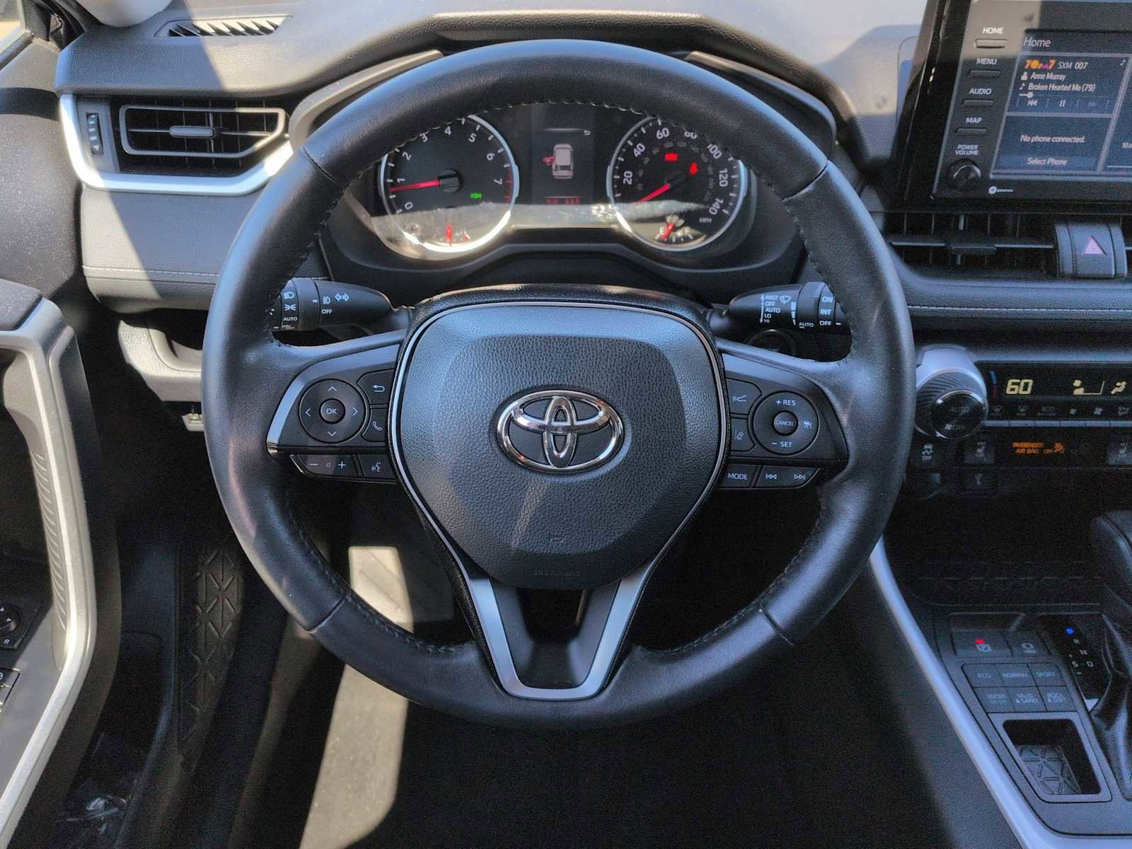 Used 2020 Toyota RAV4 XLE w/ Convenience Package image 25