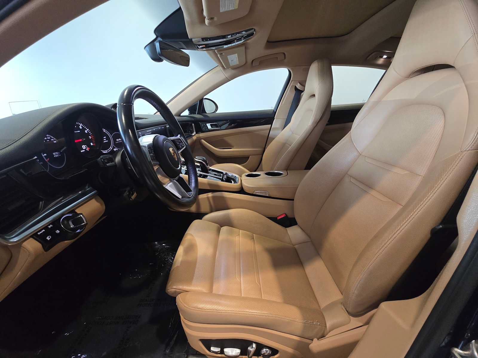 Used 2020 Porsche Panamera 4 AWD/4WD image 22