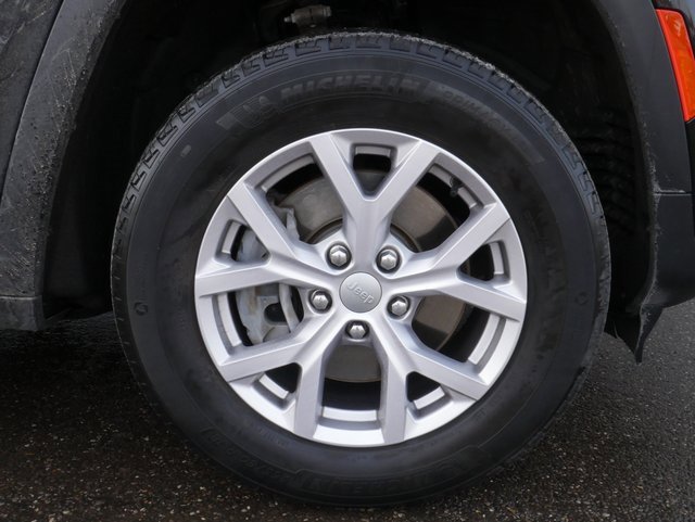 Used 2022 Jeep Grand Cherokee L Limited image 12