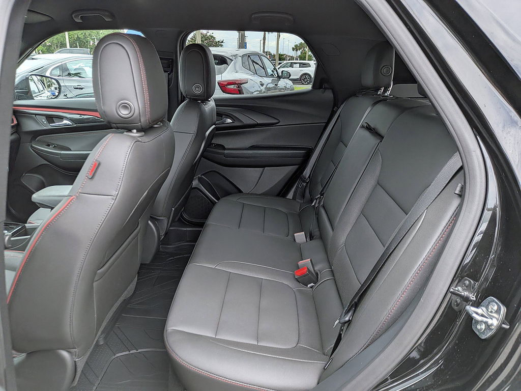 Certified 2026 Chevrolet TrailBlazer RS w/ Convenience Package FWD image 13