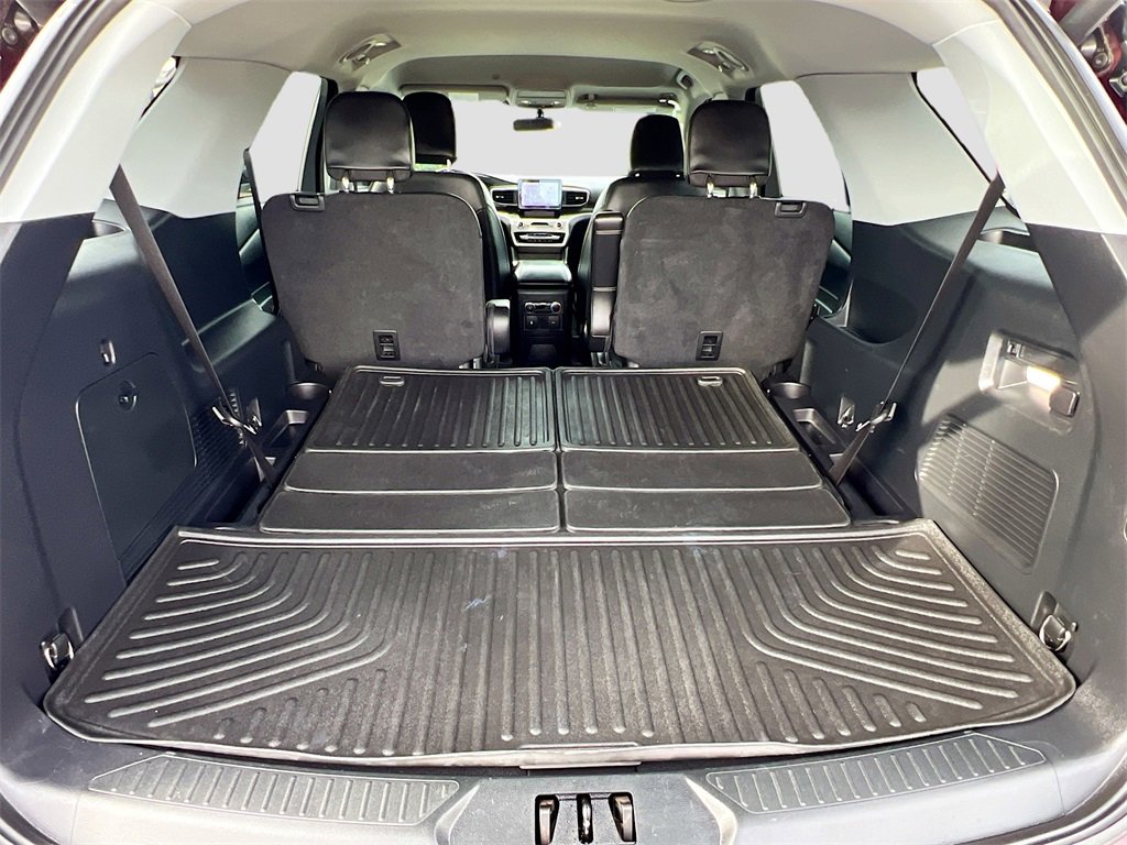 Used 2022 Ford Explorer XLT w/ Equipment Group 202A image 26